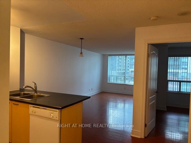 48 Suncrest Boulevard 312