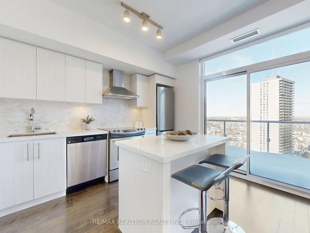 Photo of 58 Orchard View Boulevard #Ph03, Toronto, ON M4R 1B9 (MLS # C13017088)