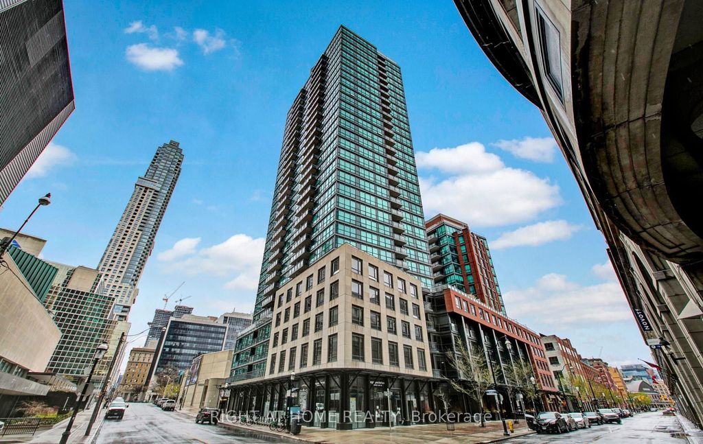 Photo of 1 Scott Street #1409, Toronto, ON M5E 1A1 (MLS # C13109088)