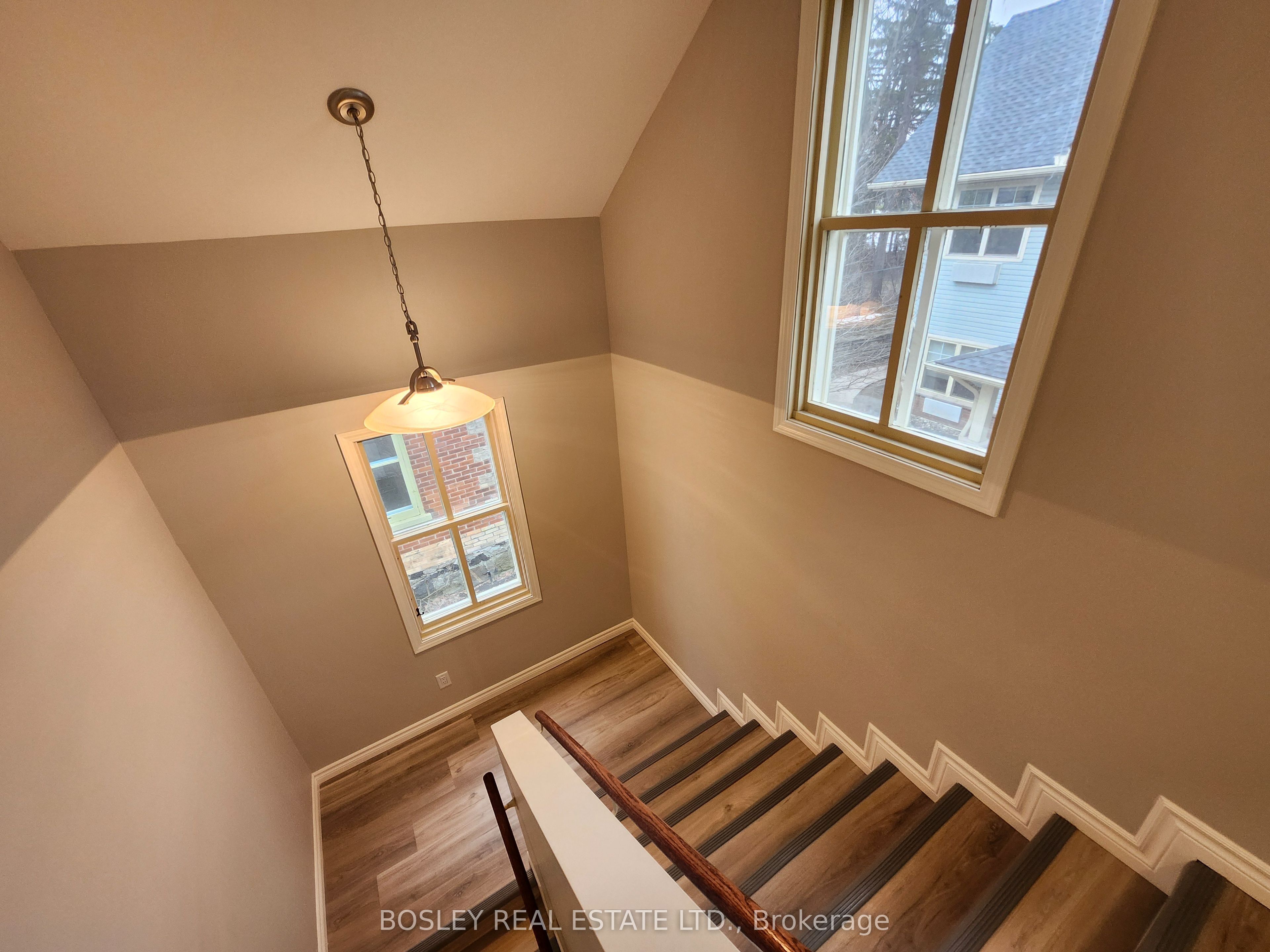 5958 16th Avenue Wood#Upper