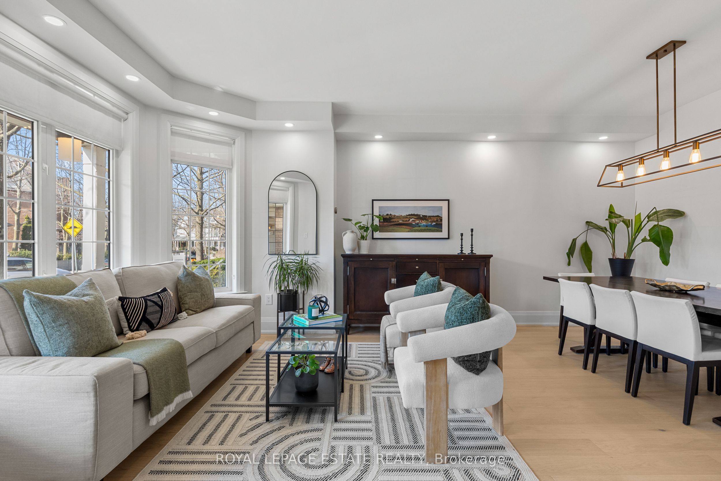 95 Boardwalk Drive