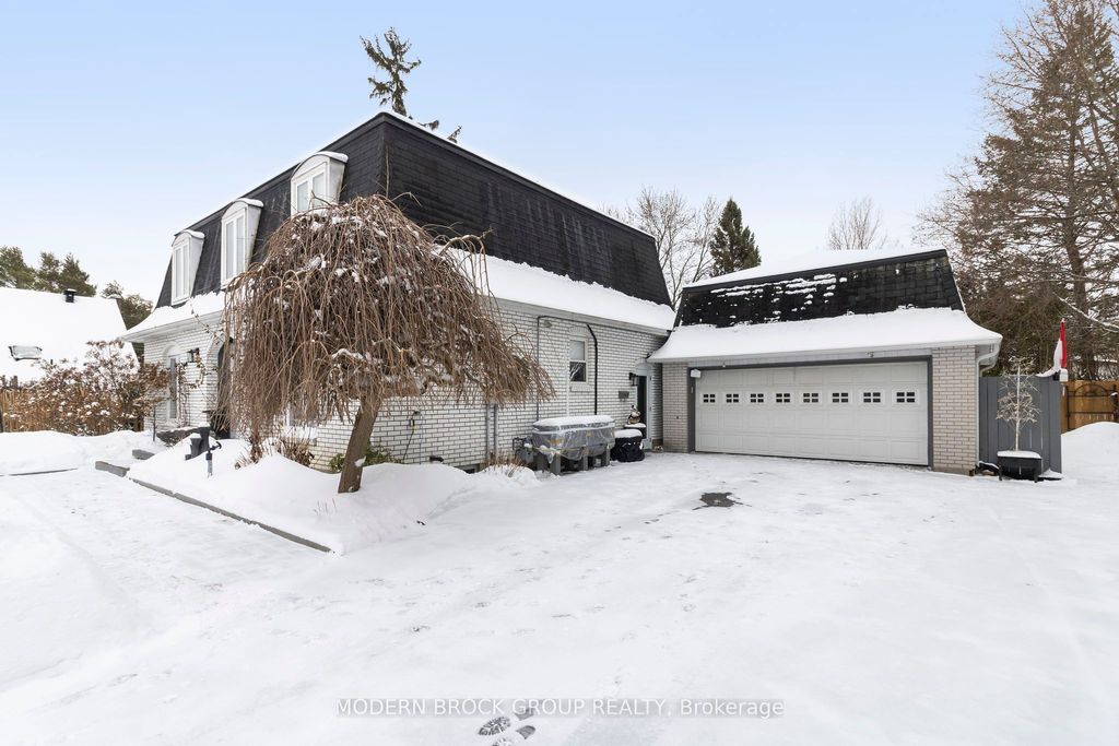 Photo of 6 Belvedere Place, Brockville, ON K6V 3A4 (MLS # X12707468)
