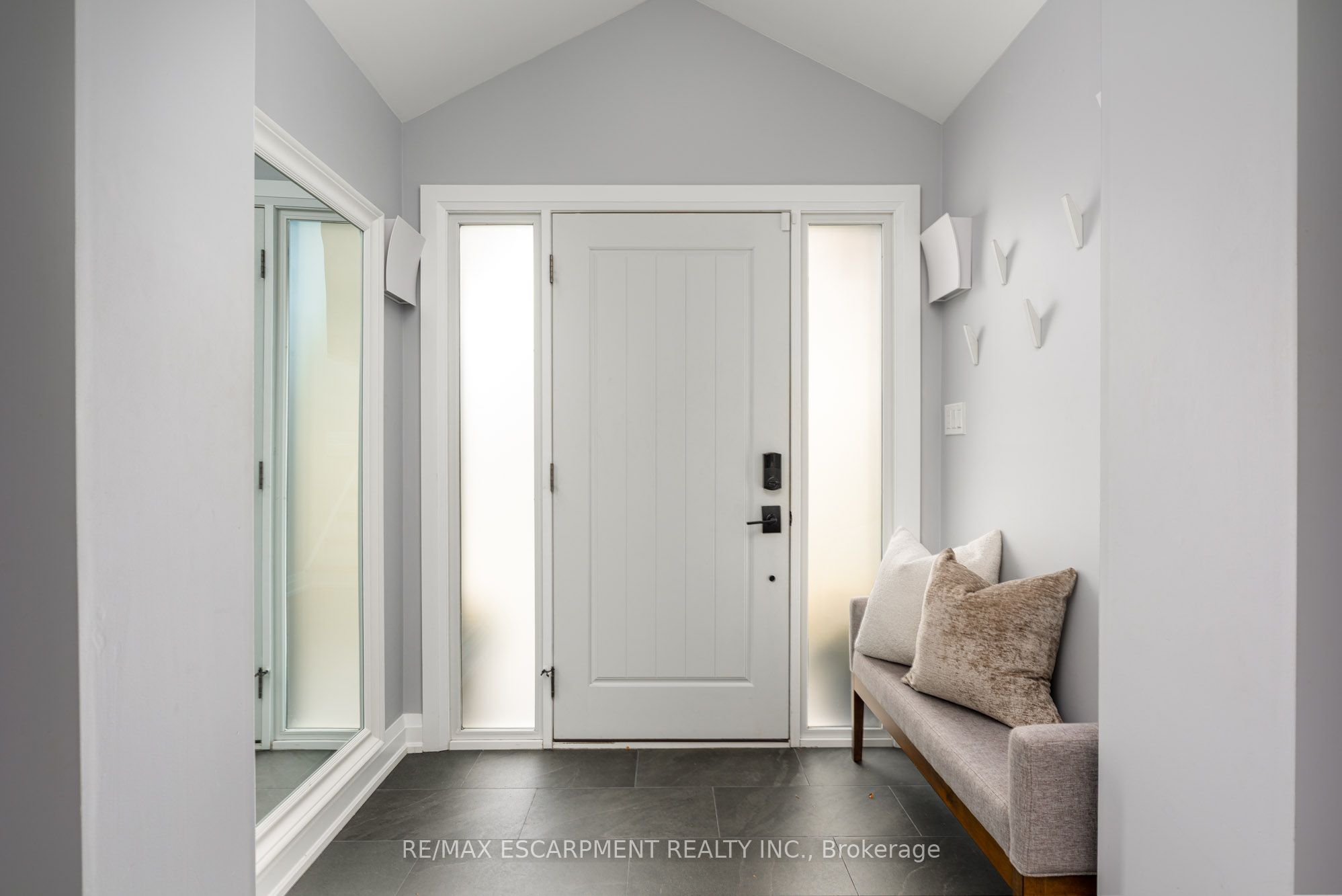 1220 LAMBETH Road