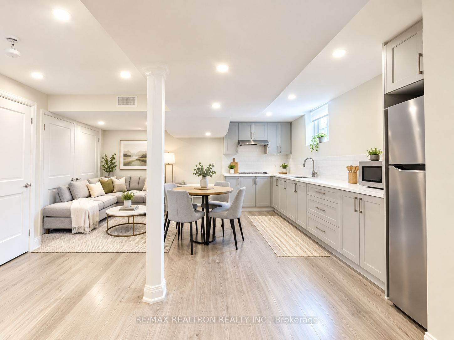 25 Bitola Drive Lower level