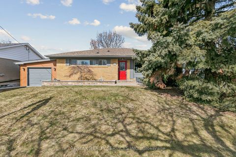 92 Eldomar Avenue Brampton ON L6W 1R5