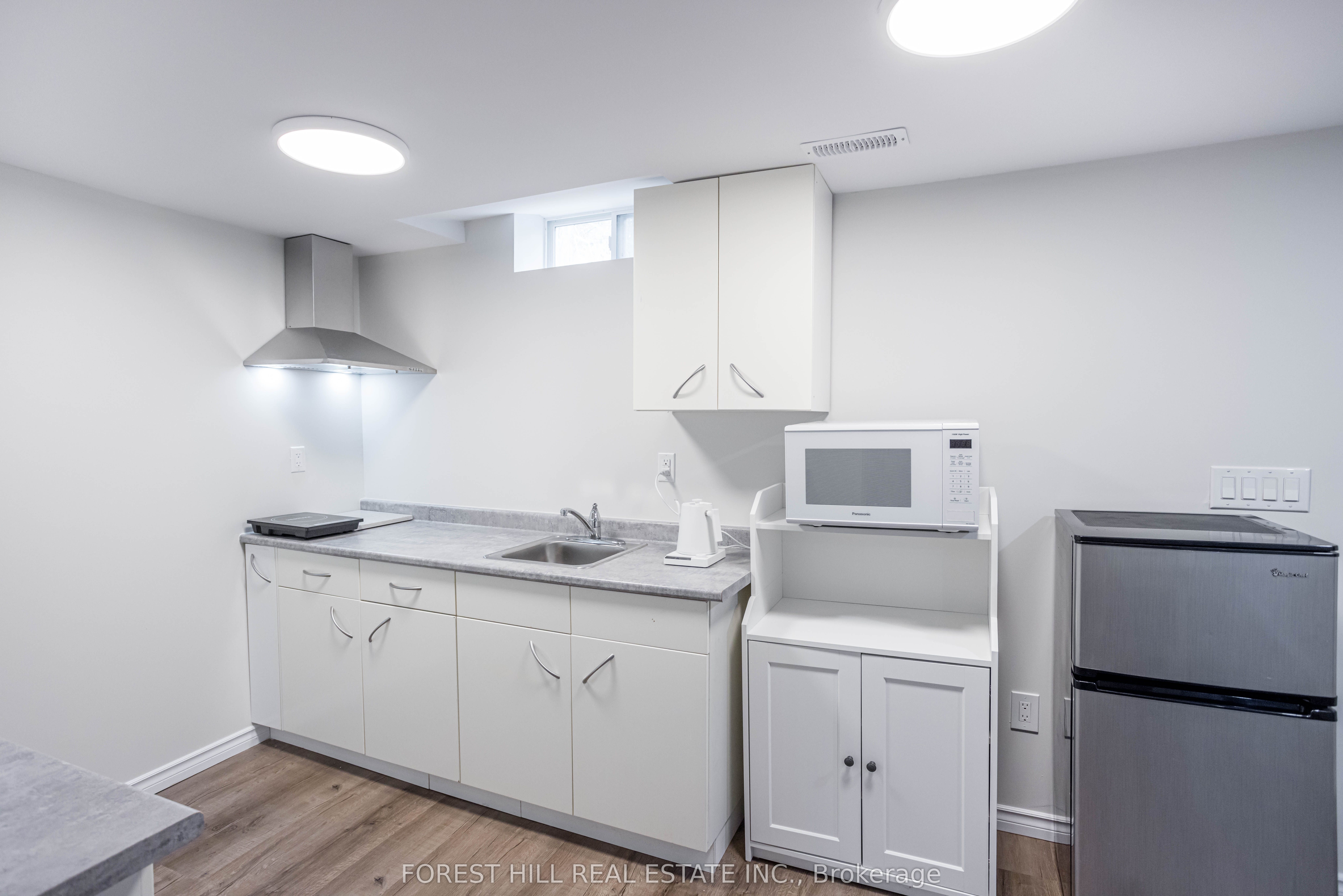 125 Brookmill Drive Lower A