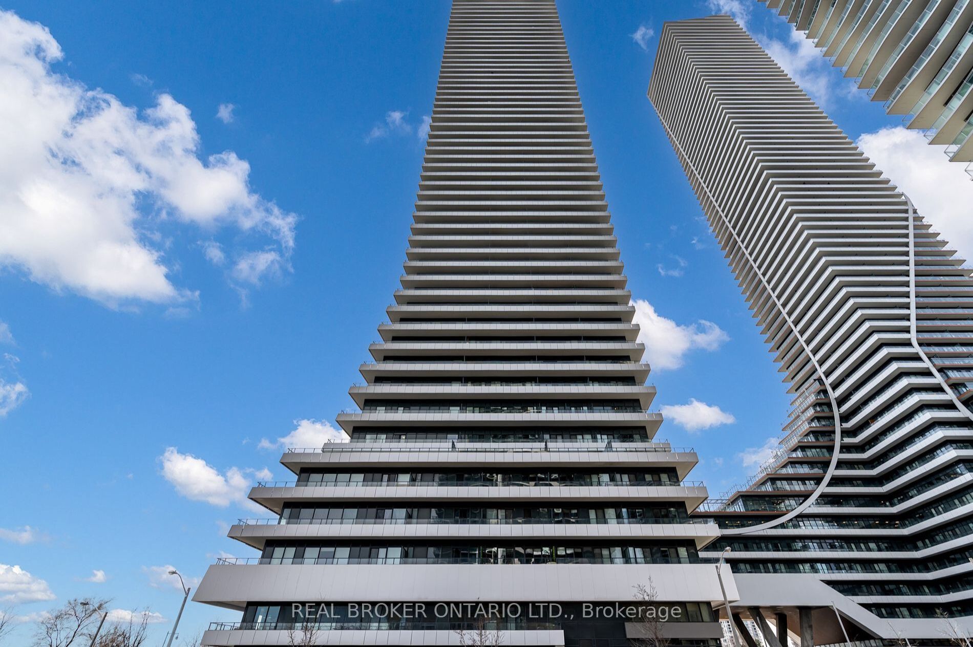 20 Shore Breeze Drive 2907