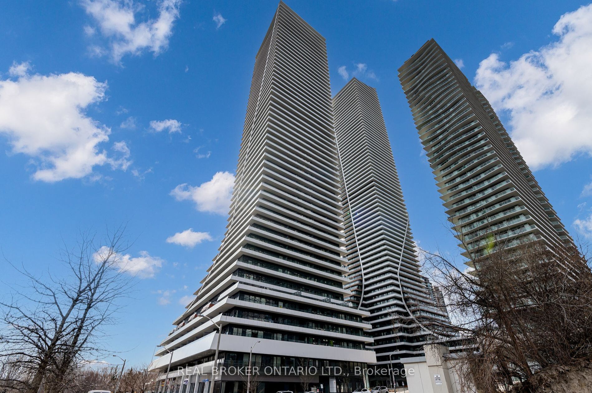 20 Shore Breeze Drive 2907