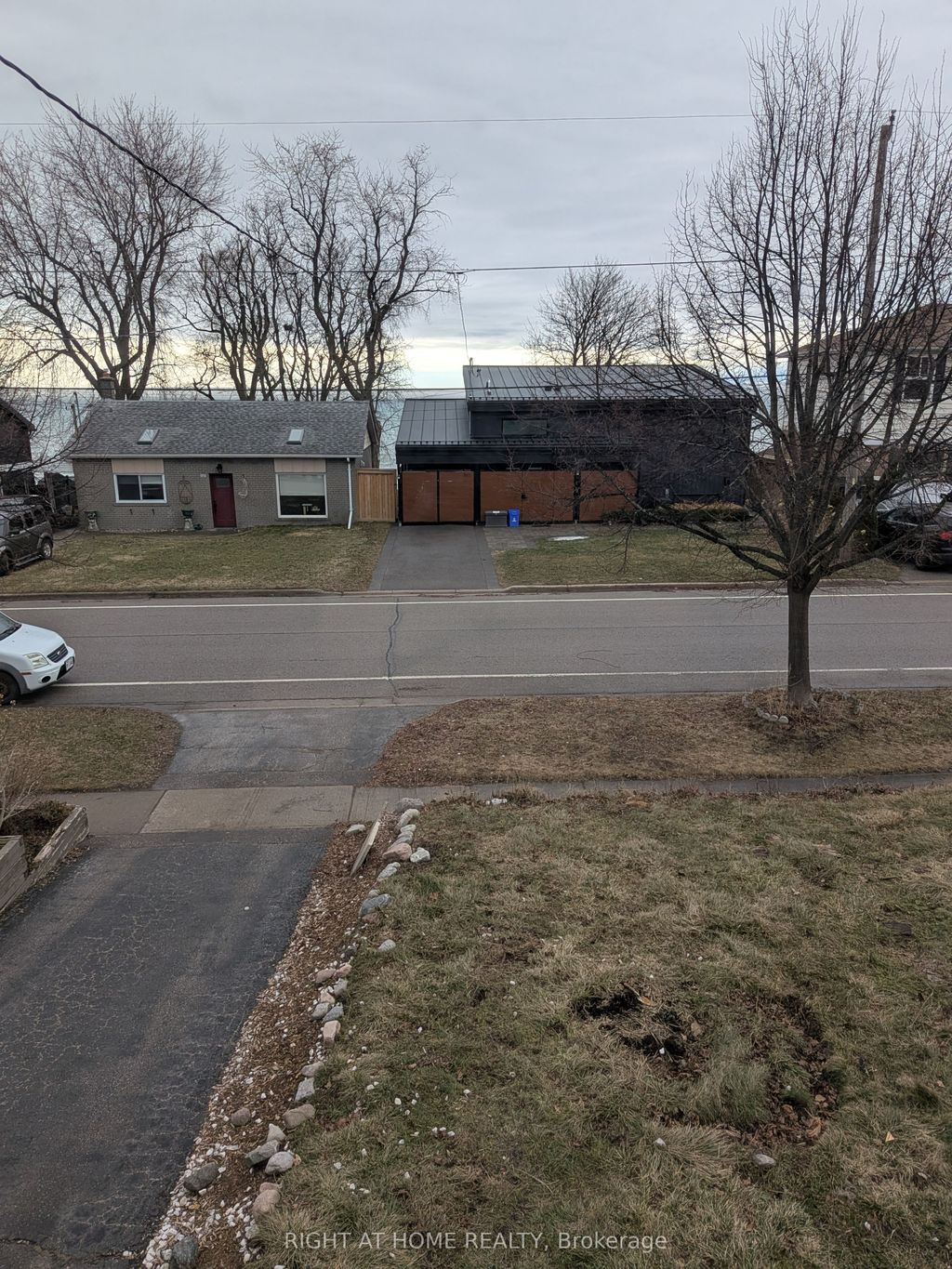 Photo of 740 Stone Street, Oshawa, ON L1J 1A6 (MLS # E12889776)