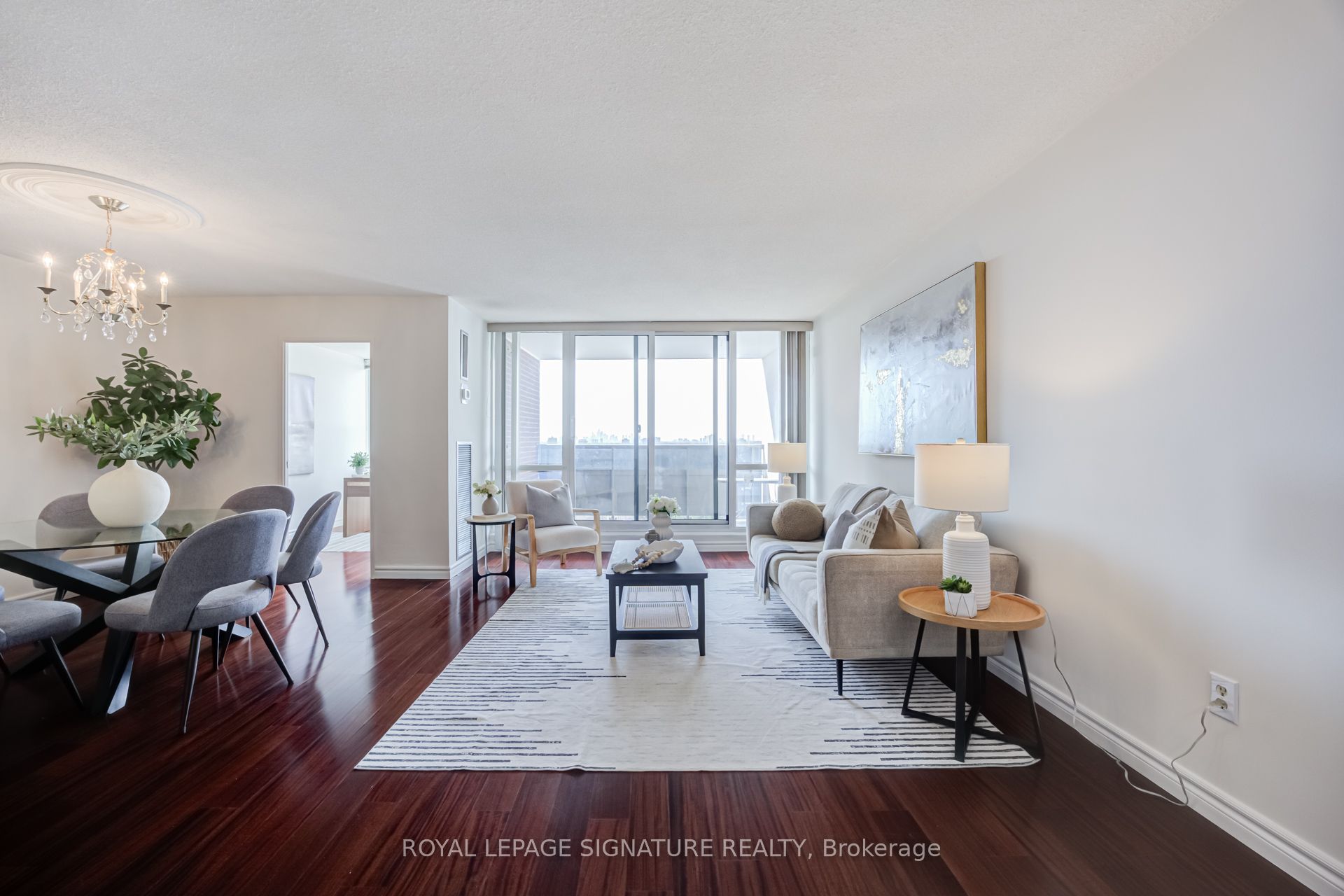 625 The West Mall N/A 901