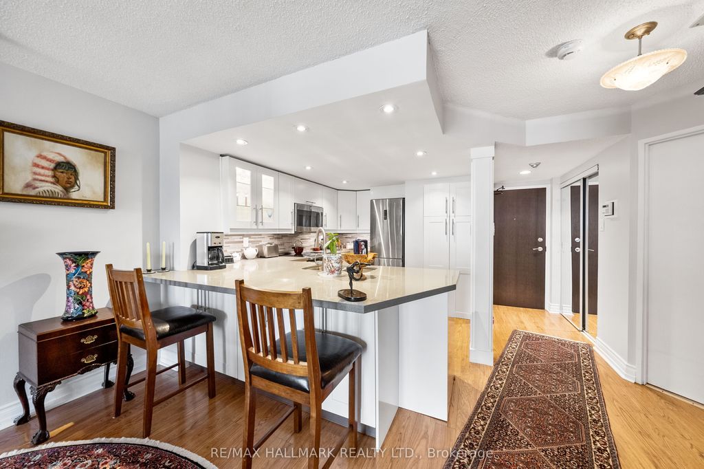 Photo of 15 Maitland Place #906, Toronto, ON M4Y 2X3 (MLS # C12455314)