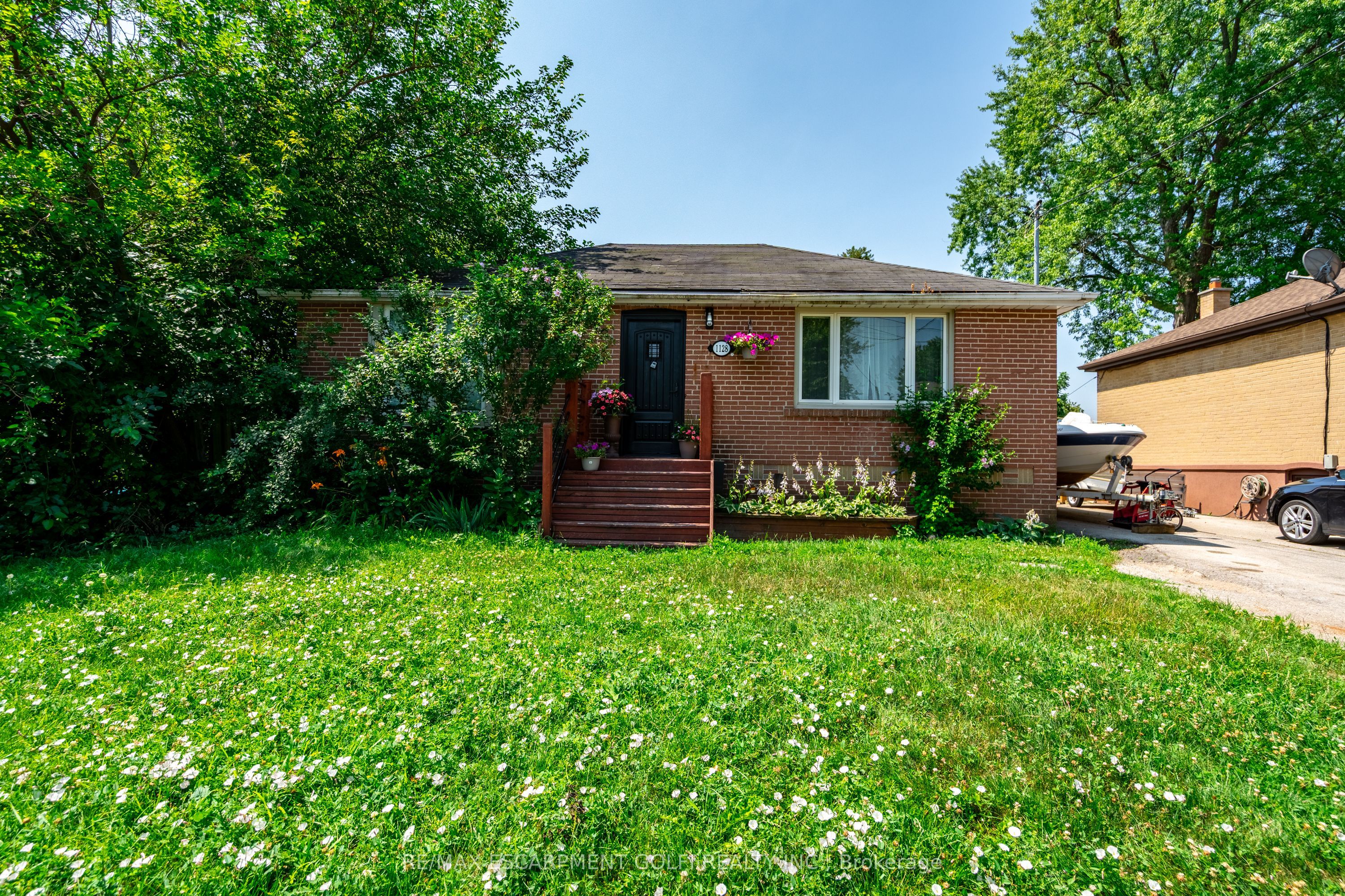 1128 Homewood Drive
