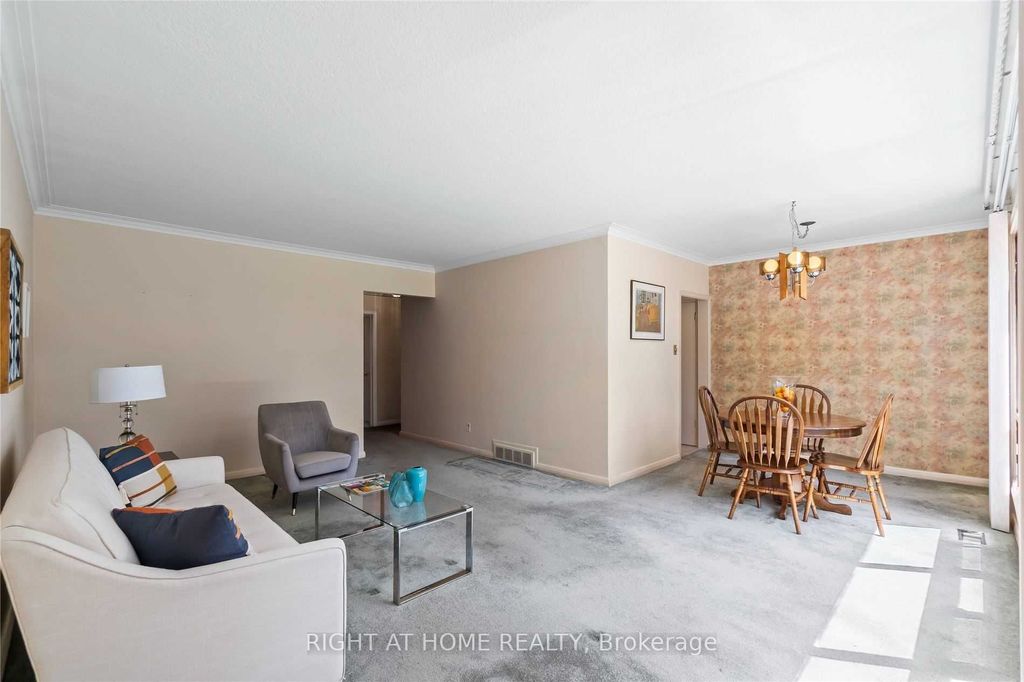 Photo of 15 Arnprior Road, Toronto, ON M1K 5A5 (MLS # E12650300)