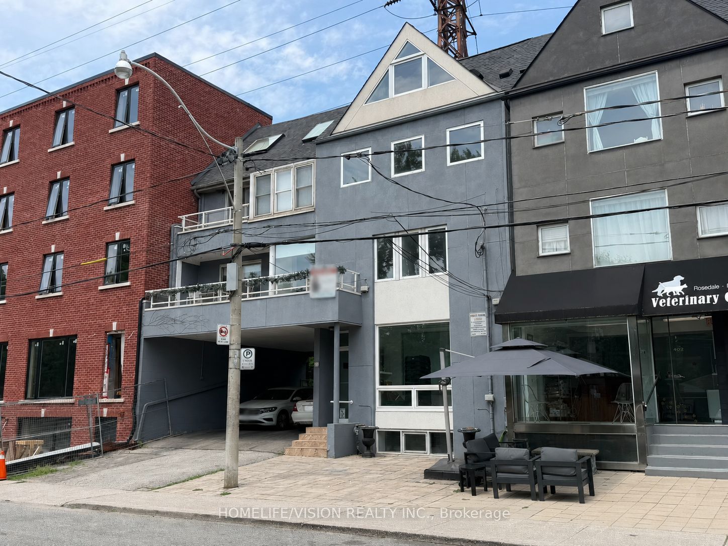 400 Summerhill Avenue