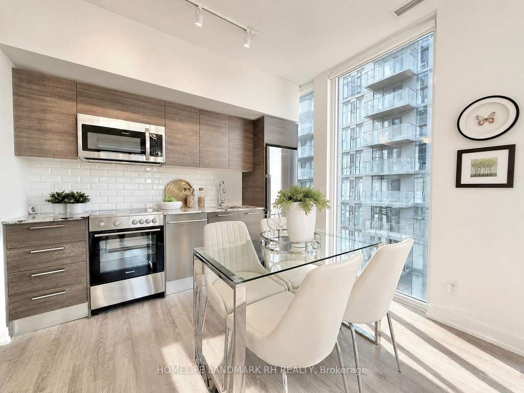 Photo of 28 Wellesley Street E #1004, Toronto, ON M4Y 0C4 (MLS # C13627932)