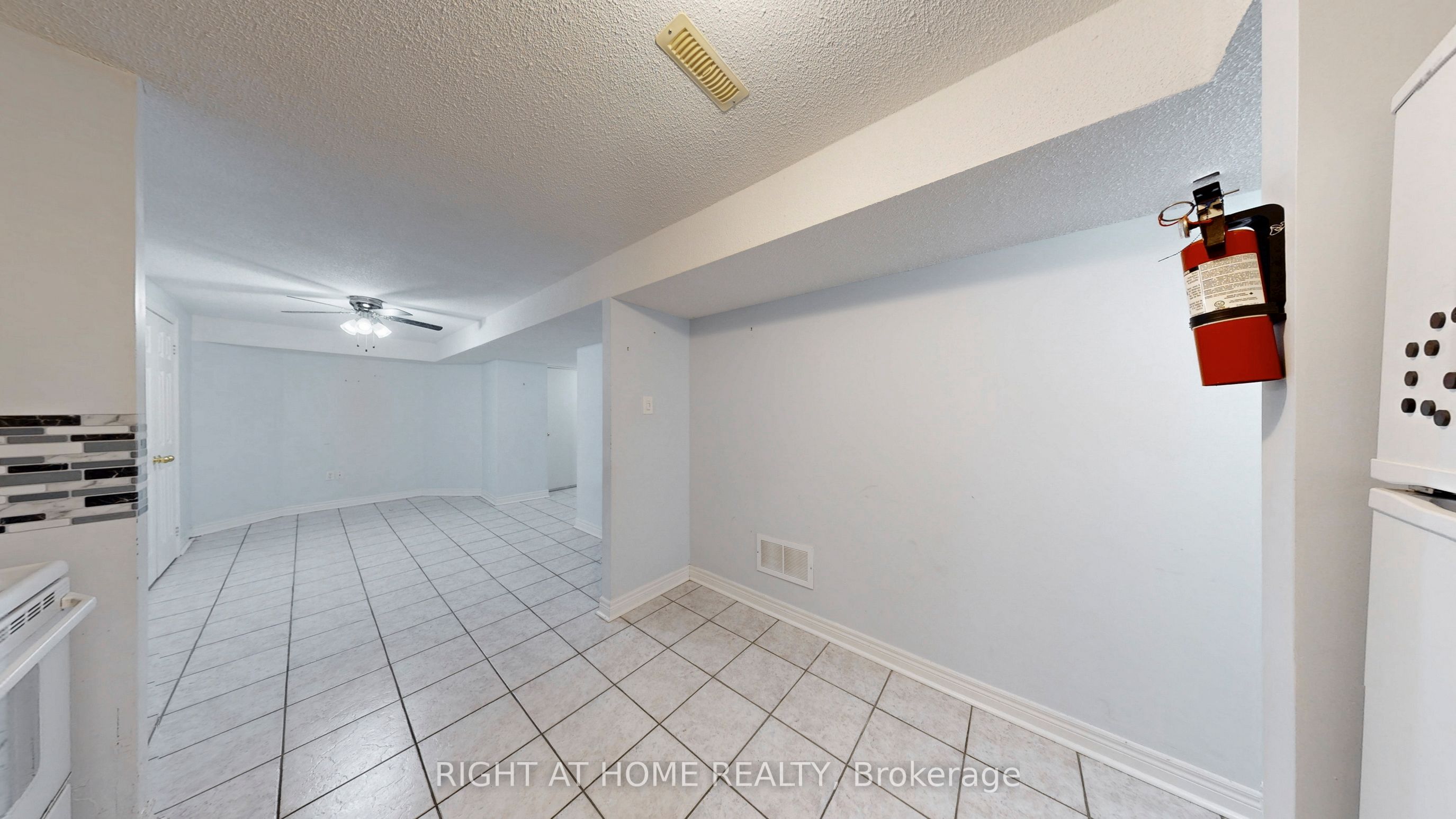 119 Letty Avenue LOWER