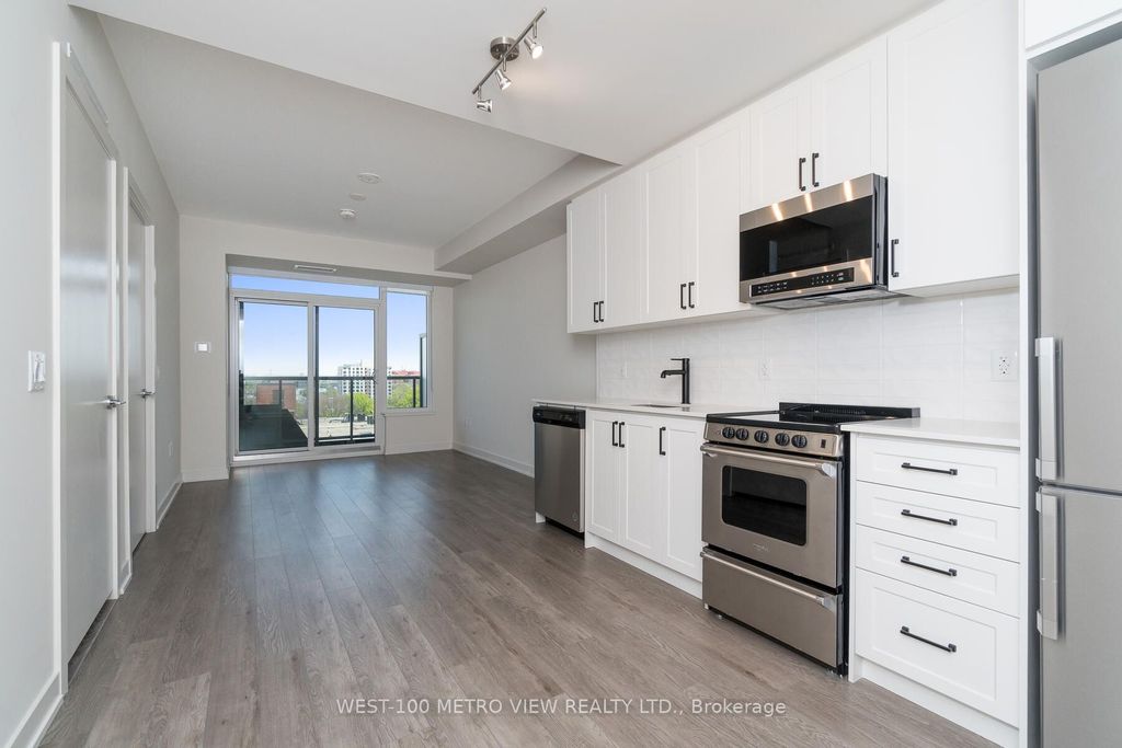 Photo of 212 King William Street #822, Hamilton, ON L8R 3P2 (MLS # X13442726)
