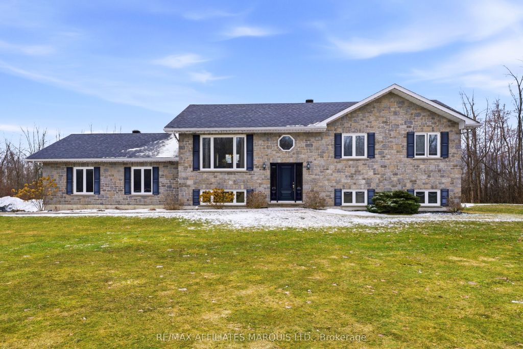 Photo of 16610 County Rd 36 Road, South Stormont, ON K0C 1P0 (MLS # X12884286)