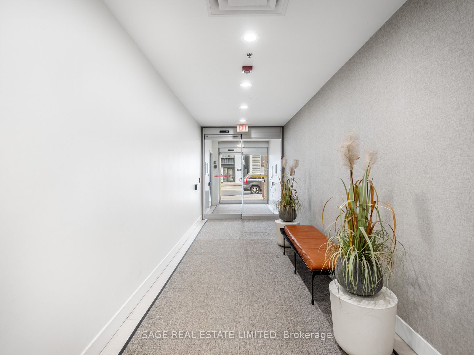 630 Queen East Street 411