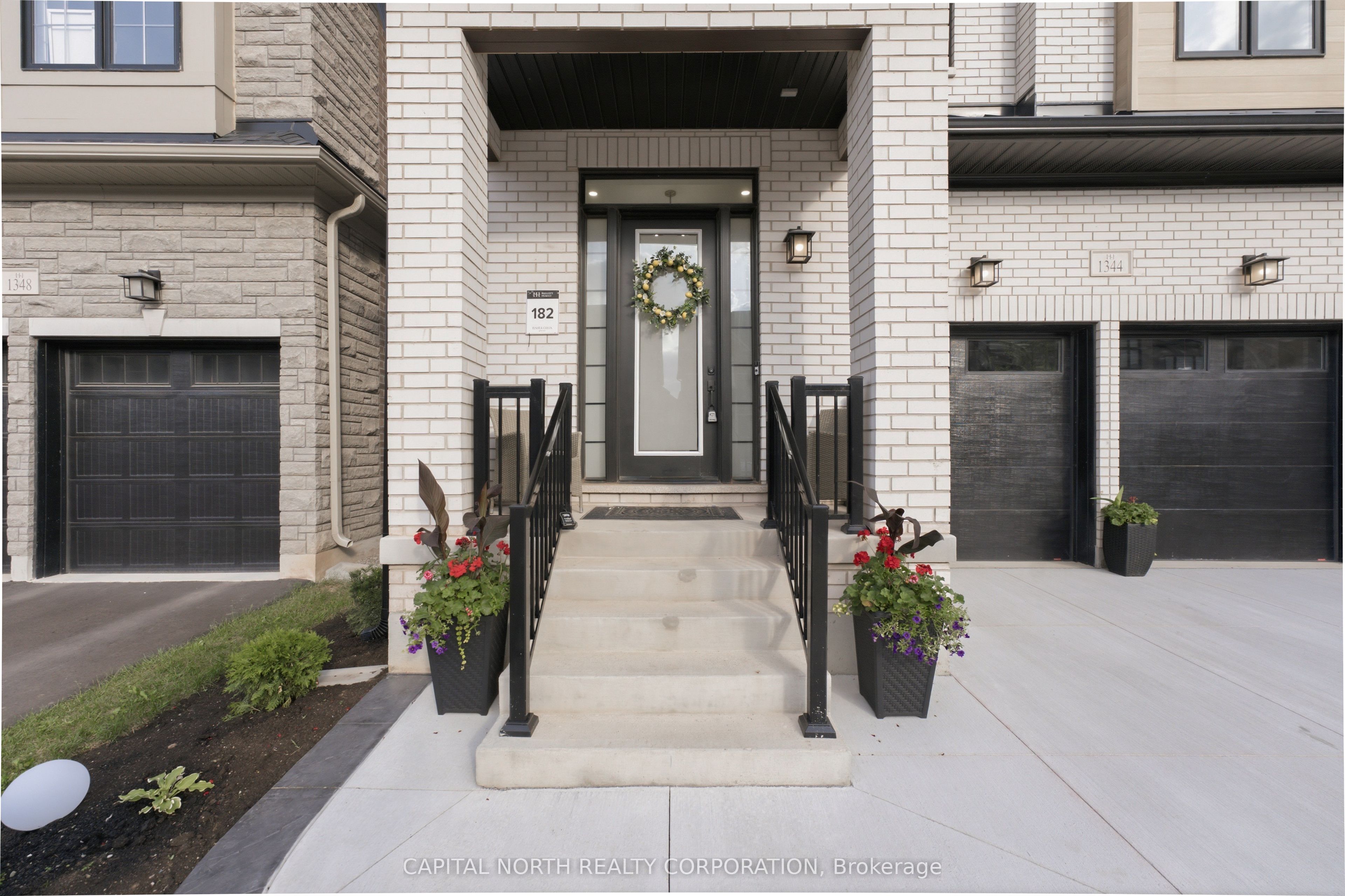 1344 Hydrangea Gardens
