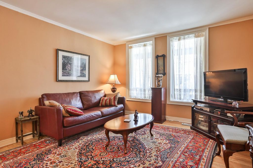 Photo of 98 Fuller Avenue, Toronto, ON M6R 2C5 (MLS # W13136610)