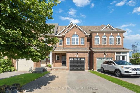 54 REDKEY Drive Markham ON L3S 4R4
