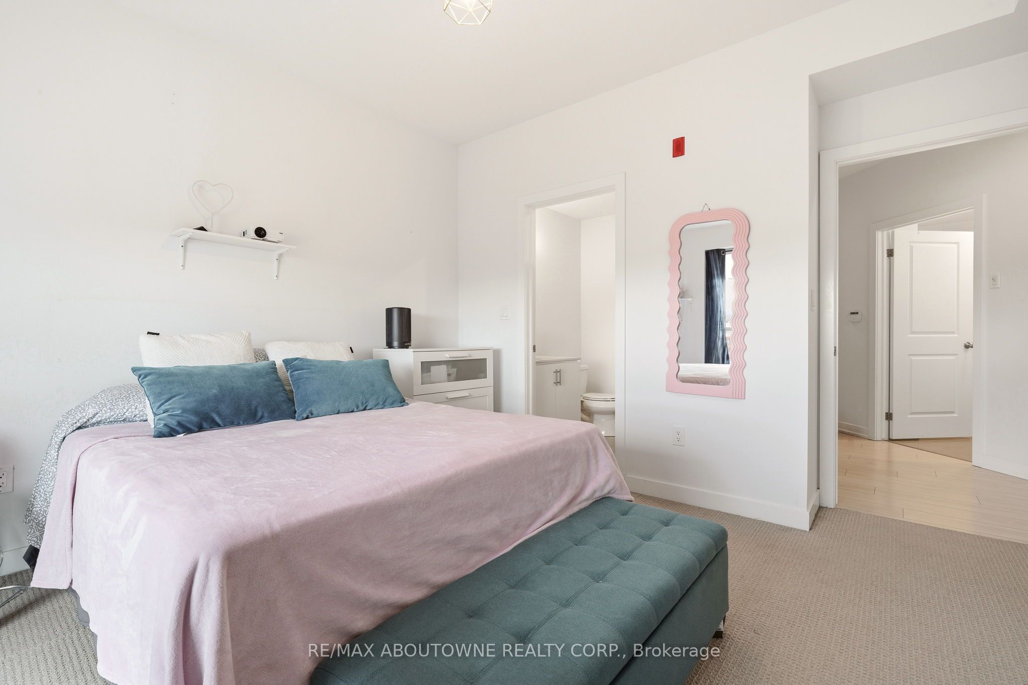 4040 Upper Middle Road 309