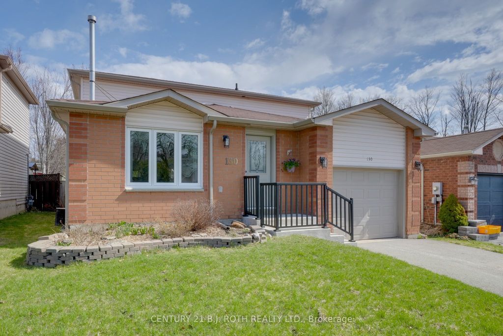 Photo of 130 Athabaska Road, Barrie, ON L4N 8E5 (MLS # S13033008)