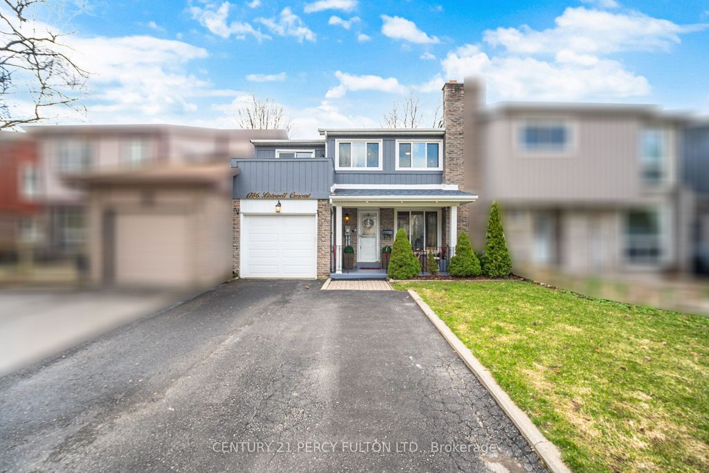 Photo of 1786 Listowell Crescent, Pickering, ON L1V 2Y3 (MLS # E13057408)