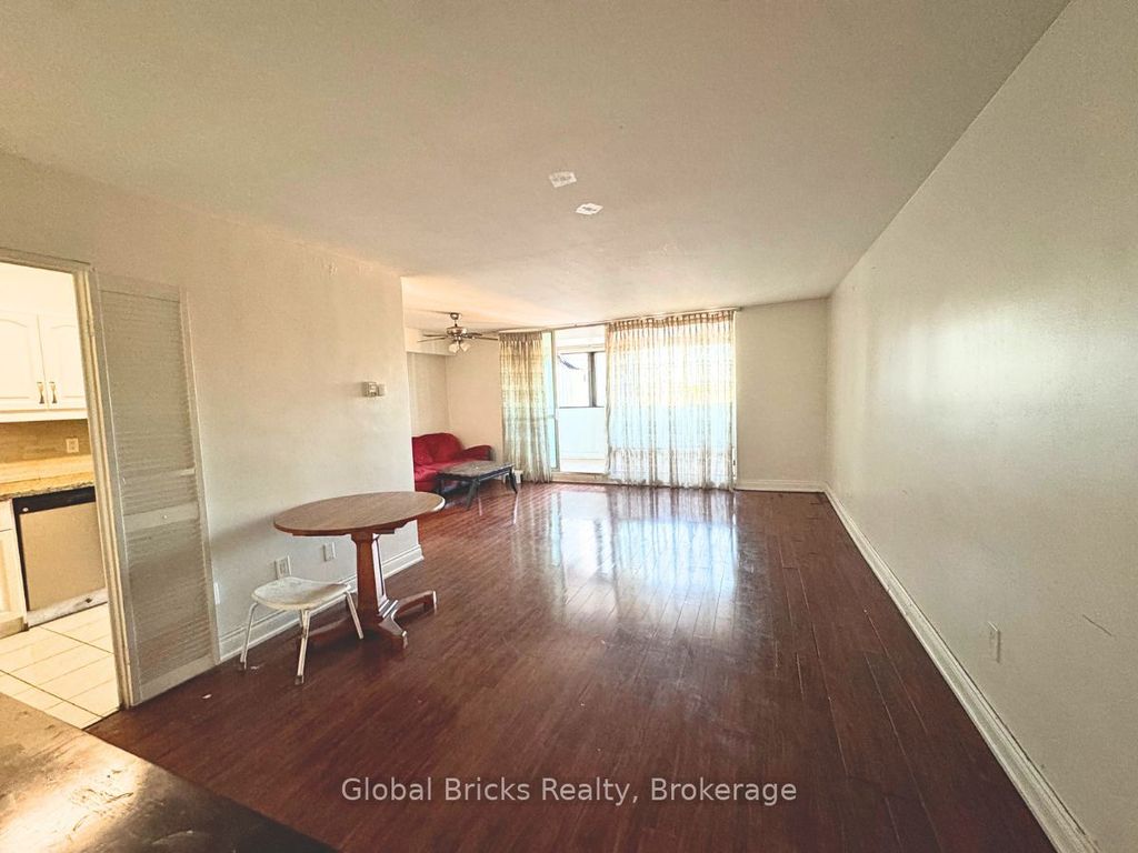 Photo of 5 Massey Square #2711, Toronto, ON M4C 5L6 (MLS # E12772034)