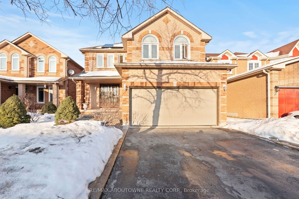 Photo of 49 Lockwood Road, Brampton, ON L6Y 4T7 (MLS # W12804904)