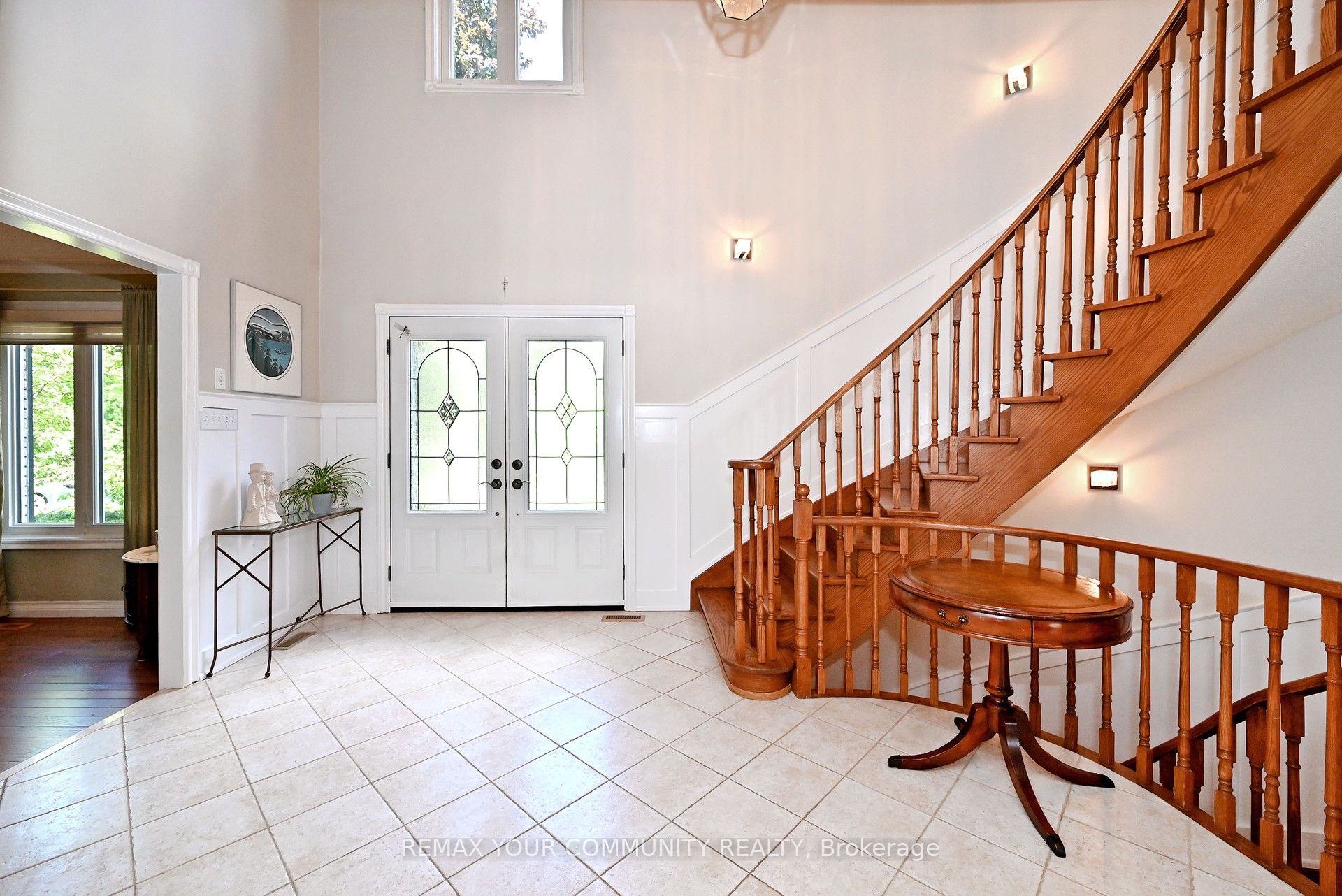425 Easy Street