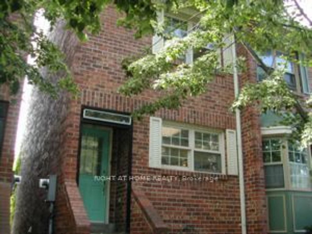 Photo of 11 Quarry Court, Toronto, ON M4J 5A6 (MLS # E12482442)