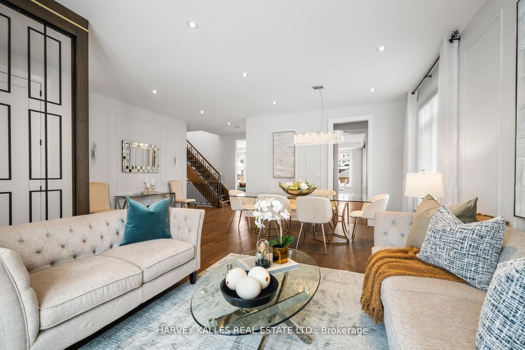 Photo of 39 Amsterdam Avenue, Toronto, ON M4B 2B9 (MLS # E13000340)