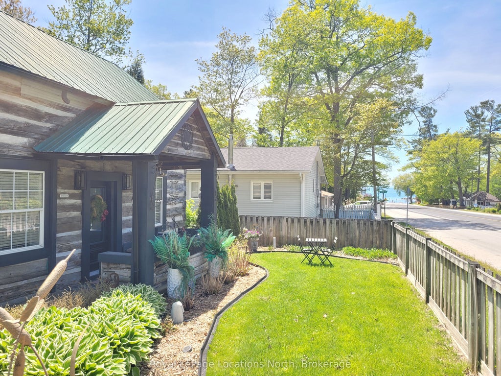 Photo of 347 Balm Beach Road W, Tiny, ON L0L 2J0 (MLS # S13859414)