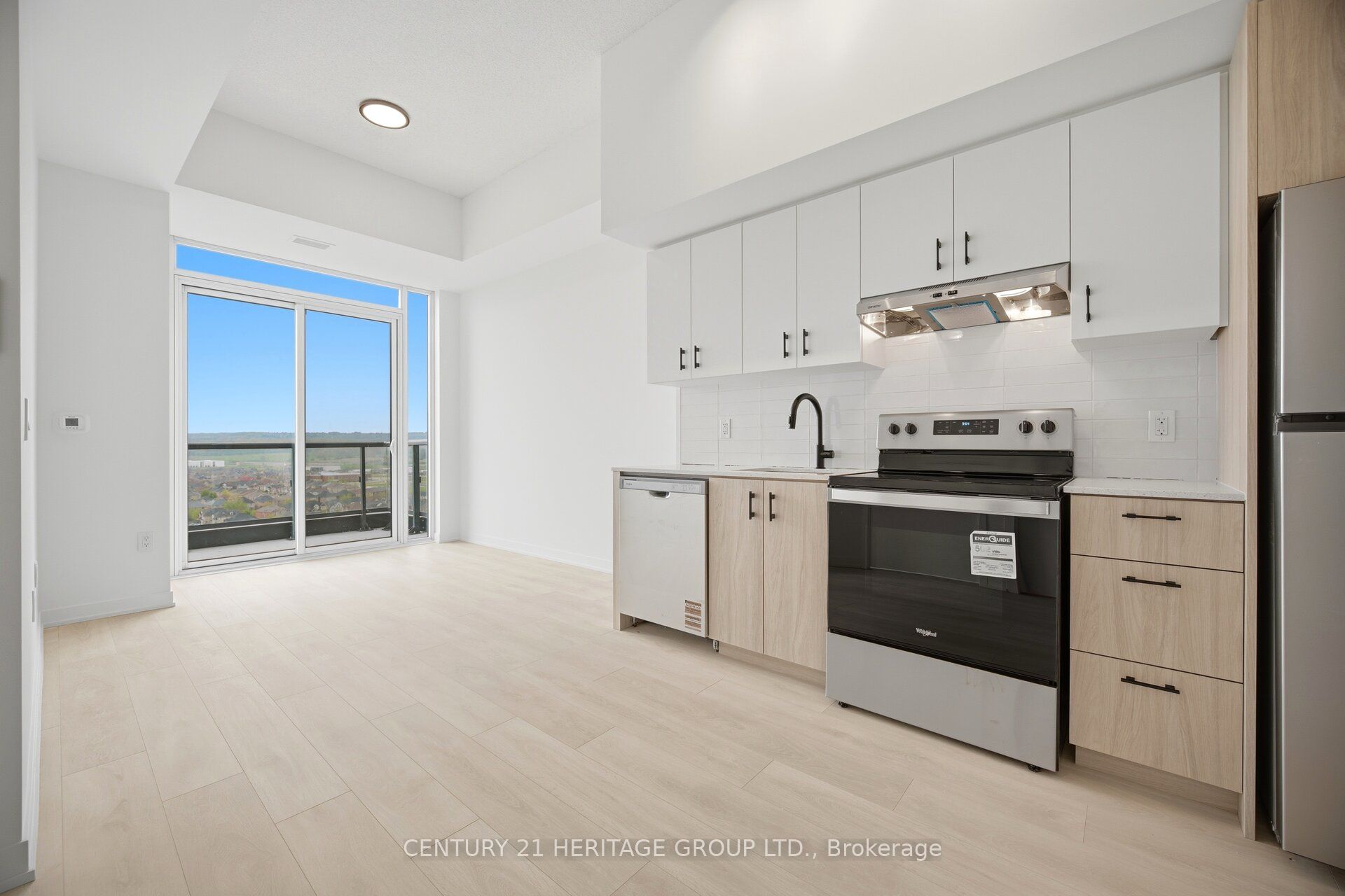 4878 POWERS COMMON Boulevard C1601