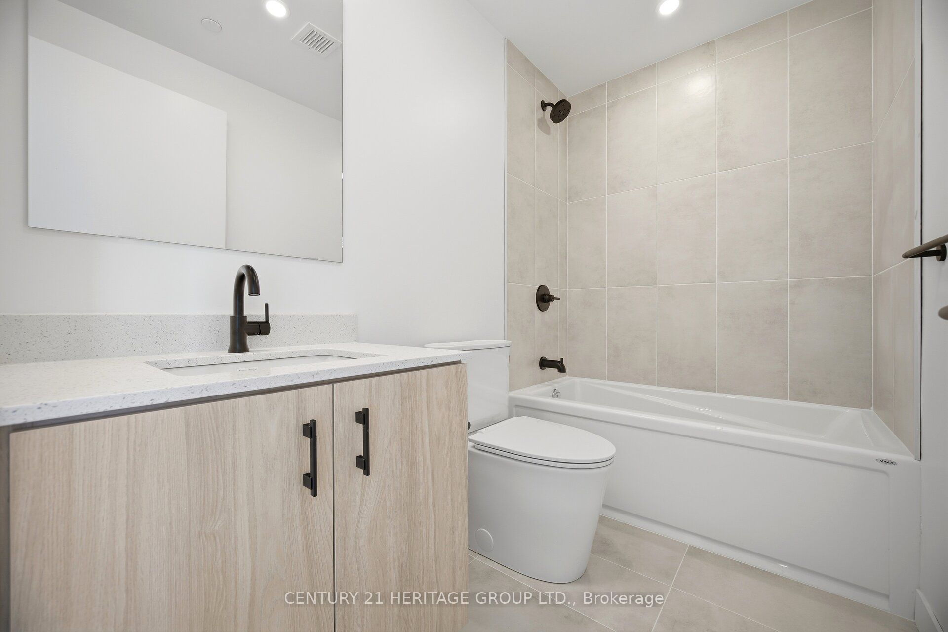 4878 POWERS COMMON Boulevard C1601