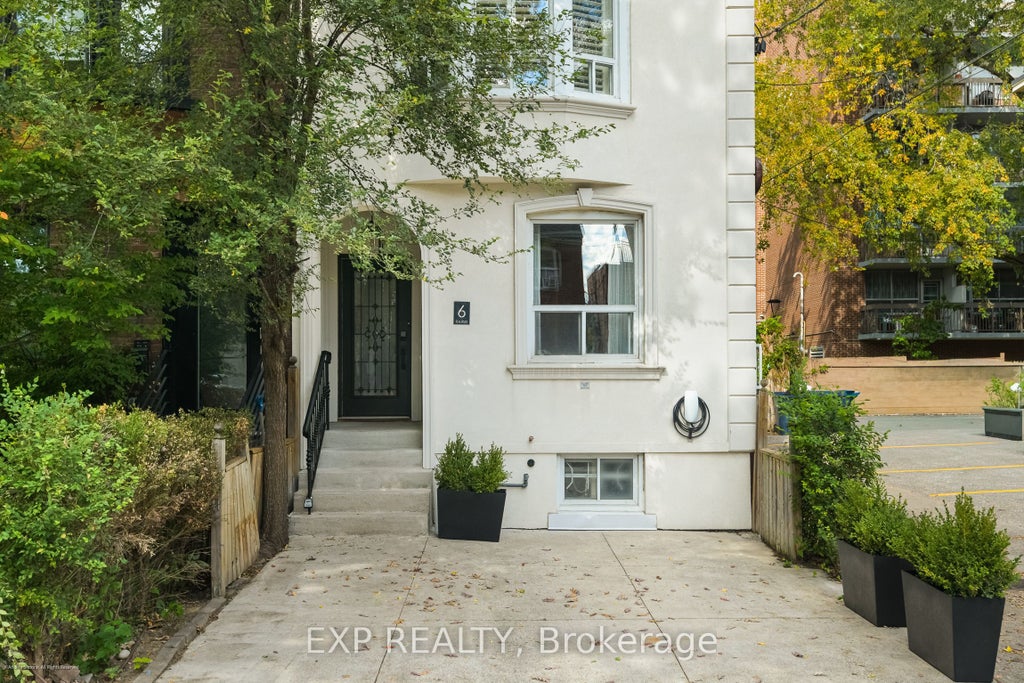 Photo of 6 Louise Avenue, Toronto, ON M6C 1E4 (MLS # C14118602)