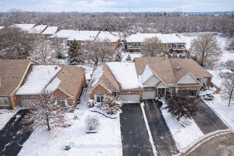 Property photo of 13 iron bridge court, haldimand, ON n3w 0a4