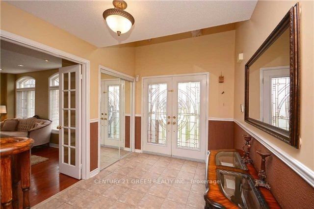 1046 Freeman Trail Main