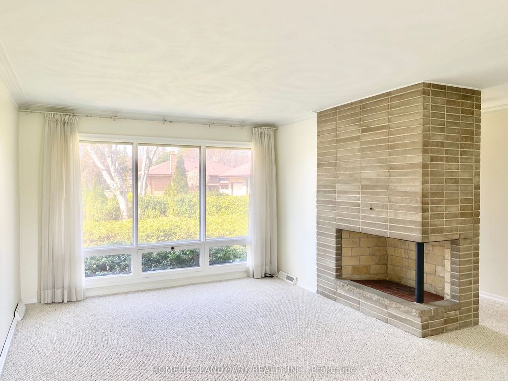 Photo of 9 Terrington Court, Toronto, ON M3B 2J9 (MLS # C12400520)