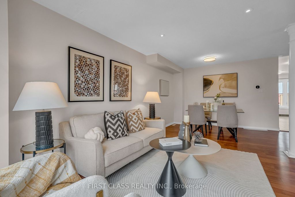 Photo of 1485 Torrington Drive #21, Mississauga, ON L5V 1Y3 (MLS # W13063254)