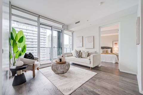 Photo of 125 Peter Street #3211, Toronto, ON M5V 0M2 (MLS # C12464525)