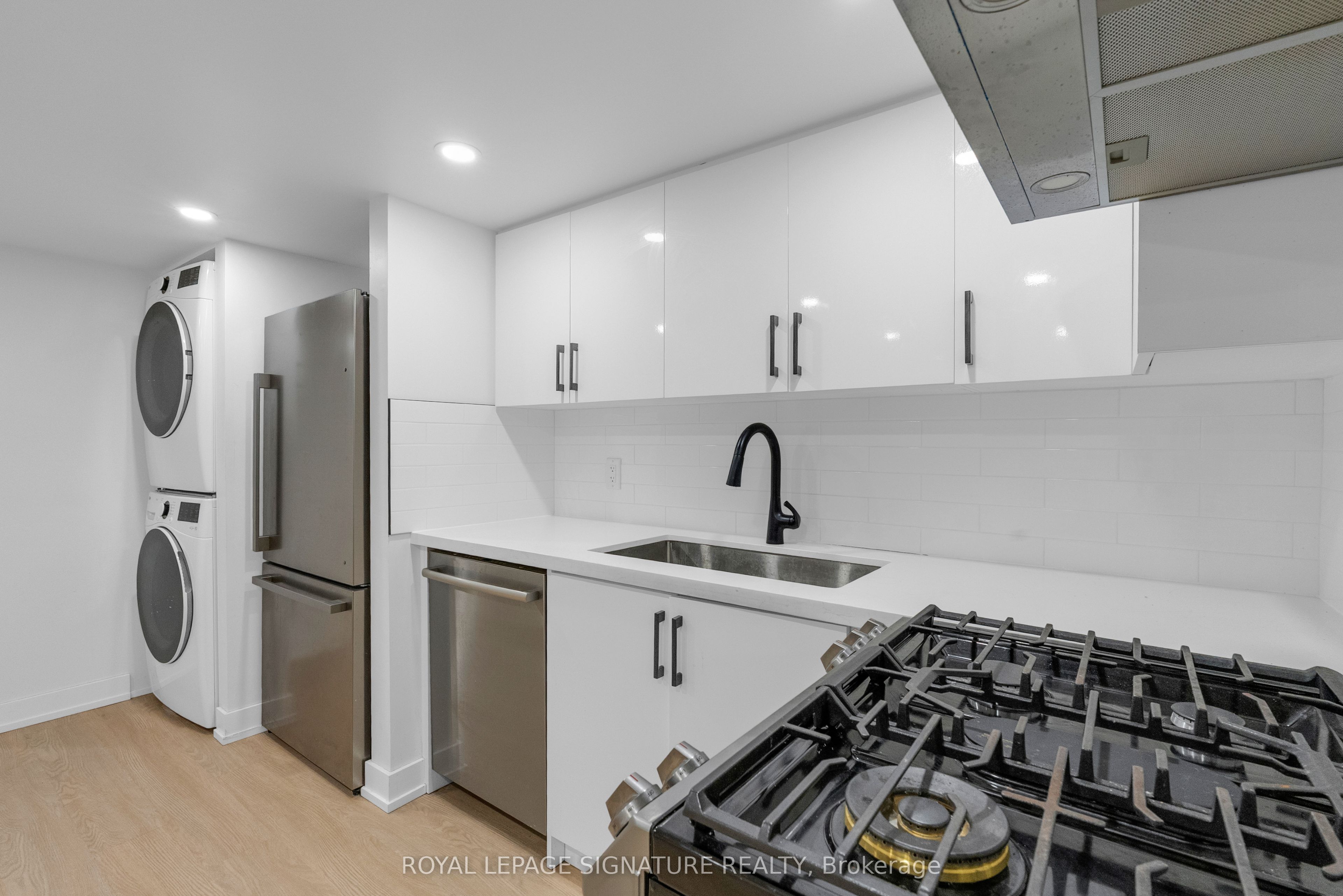 179 Beatrice Street Lower