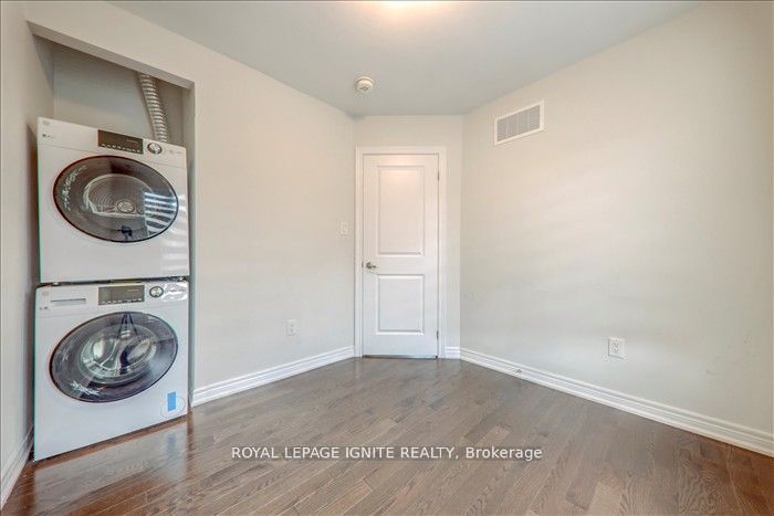 11 Waterleaf Road