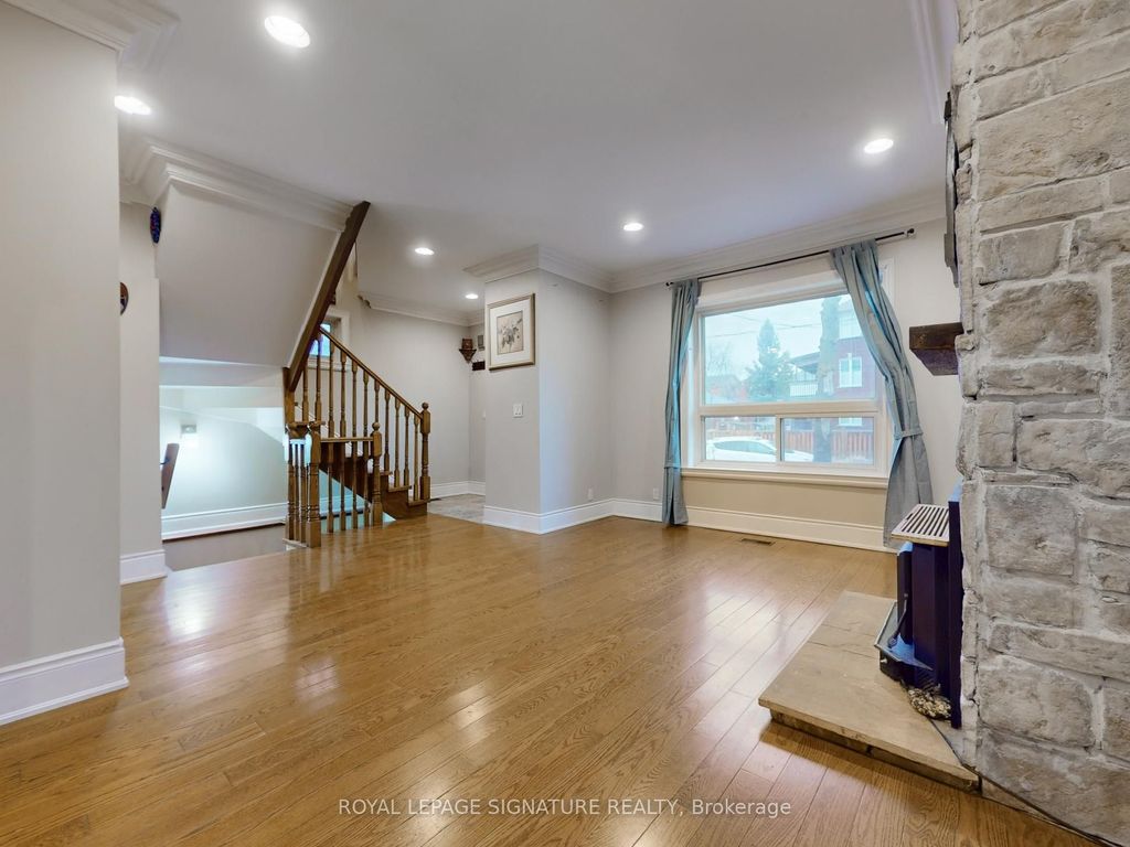 Photo of 73 Buttonwood Avenue, Toronto, ON M6M 2H9 (MLS # W12875086)
