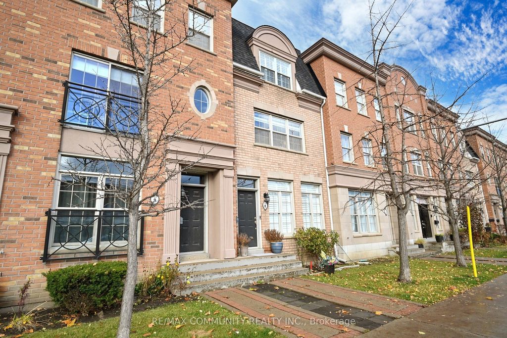 Photo of 3030 Lakeshore Boulevard W #8, Toronto, ON M8V 4C9 (MLS # W12450150)