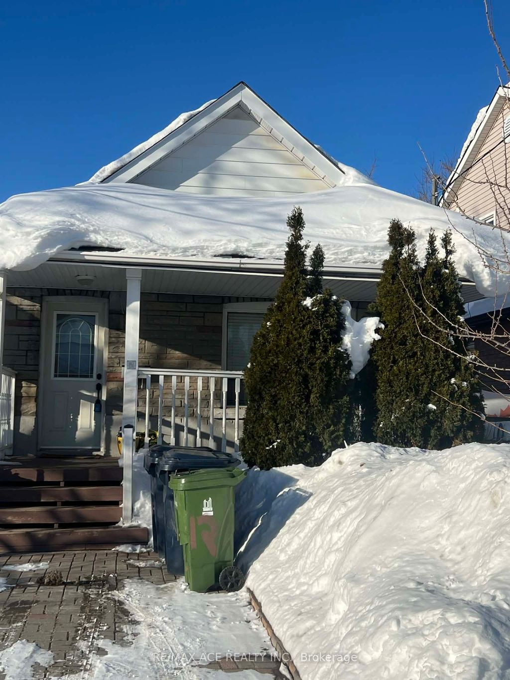 Photo of 12 Mahoney Avenue, Toronto, ON M6M 2H4 (MLS # W12742582)