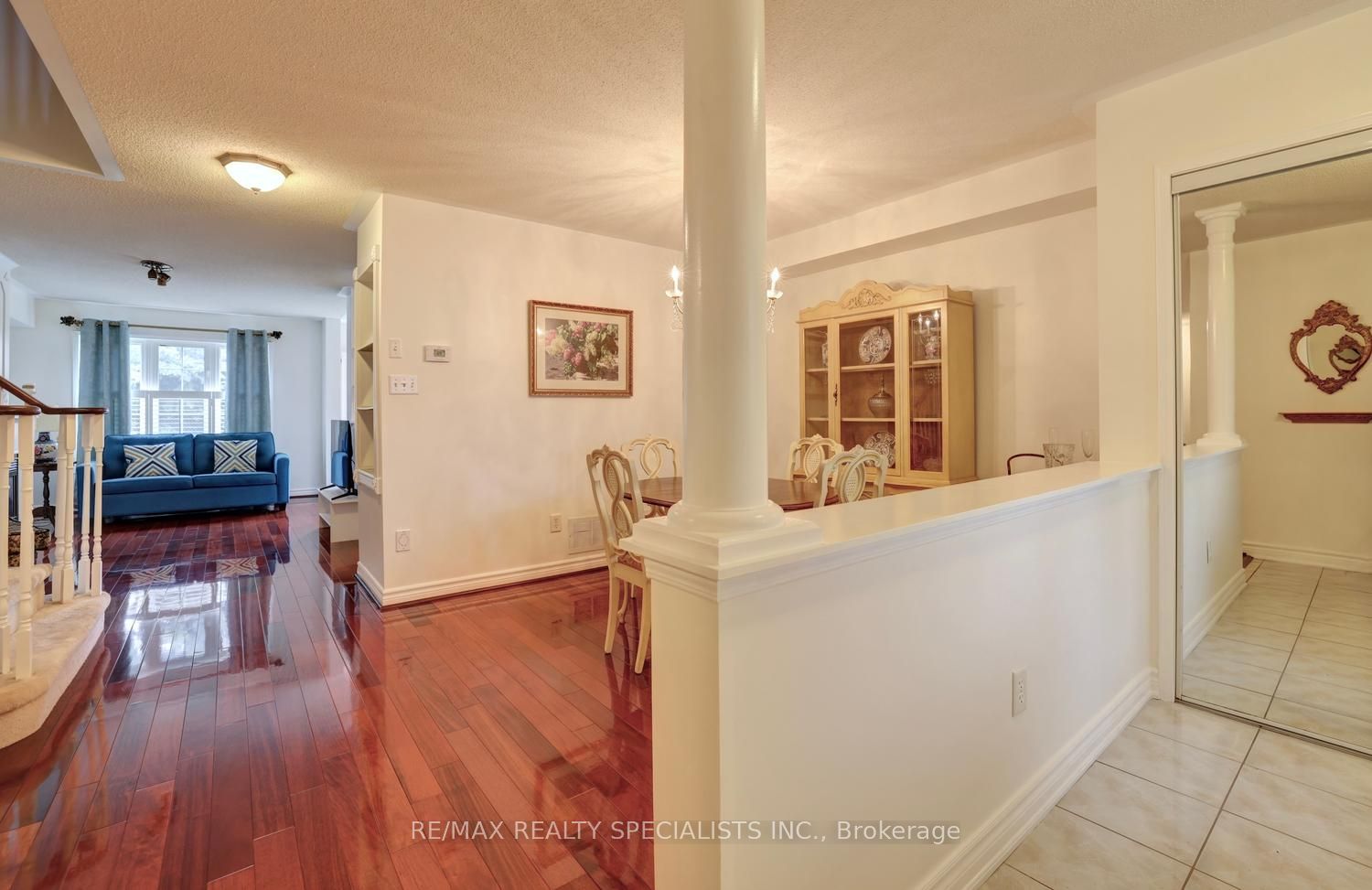 2665 Thomas Street 30