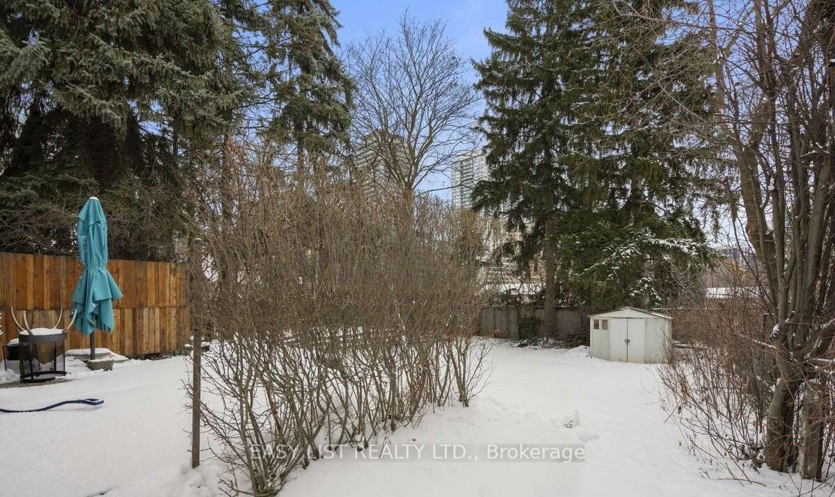 41 Churchill Avenue